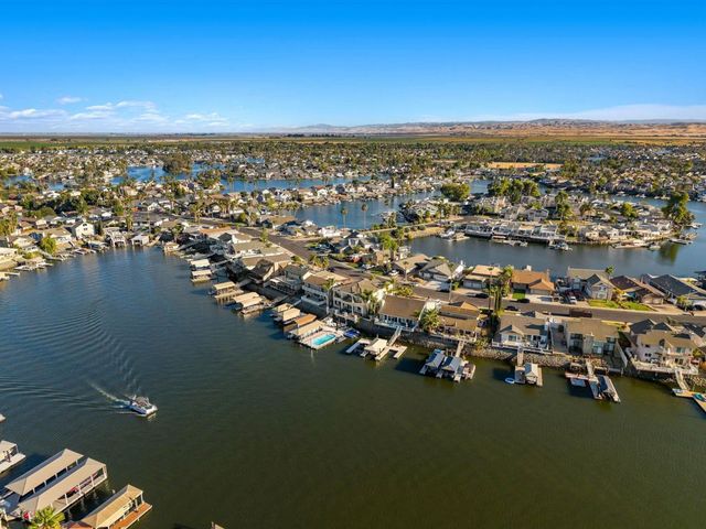 5055 Cabrillo Pt, Discovery Bay, CA 94505