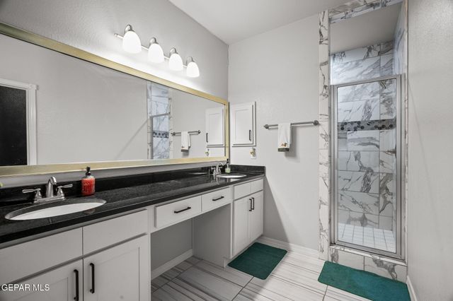 2704 MIKE PRICE Drive, El Paso, TX 79938