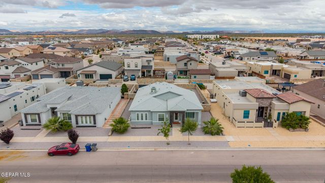 2704 MIKE PRICE Drive, El Paso, TX 79938