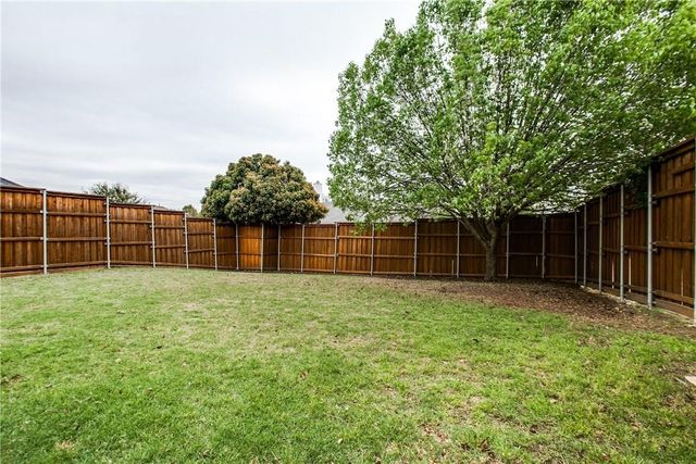 2504 Trailwest Lane, Plano, TX 75025