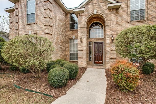 2504 Trailwest Lane, Plano, TX 75025