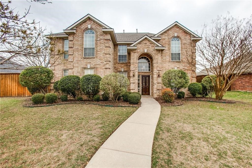 2504 Trailwest Lane, Plano, TX 75025
