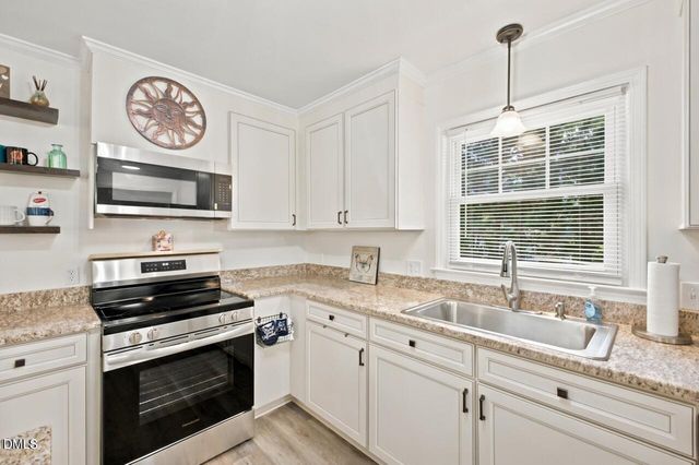 2605 Albemarle Avenue, Raleigh, NC 27610