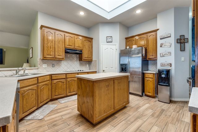 10812 Grayhawk Lane, Fort Worth, TX 76244