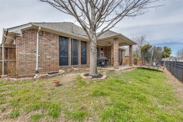 10812 Grayhawk Lane, Fort Worth, TX 76244