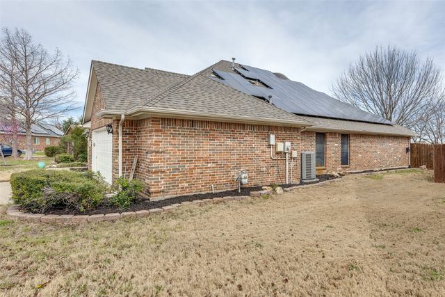 10812 Grayhawk Lane, Fort Worth, TX 76244