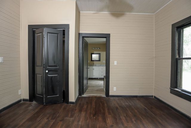 1121 S Palm Ave, Palatka, FL 32177