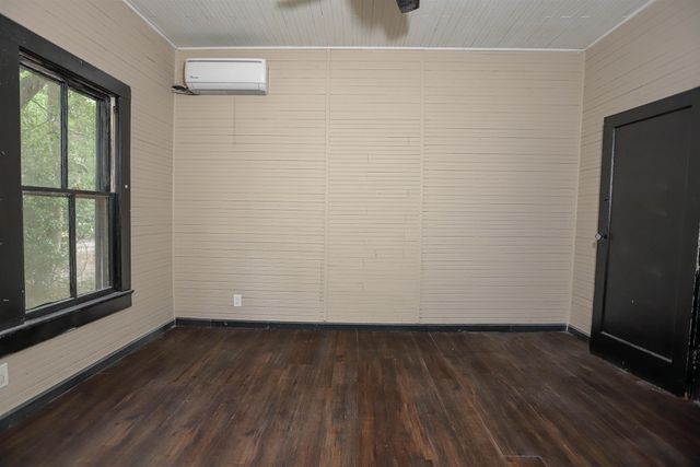 1121 S Palm Ave, Palatka, FL 32177