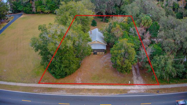 1121 S Palm Ave, Palatka, FL 32177