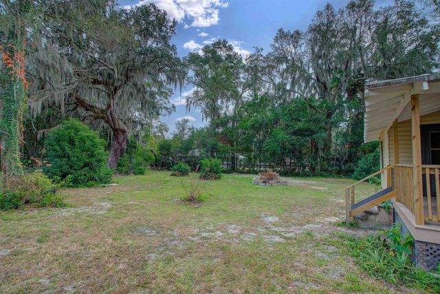 1121 S Palm Ave, Palatka, FL 32177