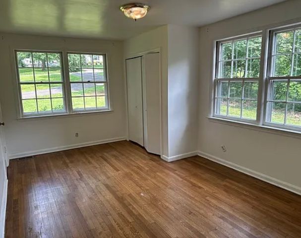 620 Royal Oaks Pl, Nashville, TN 37205