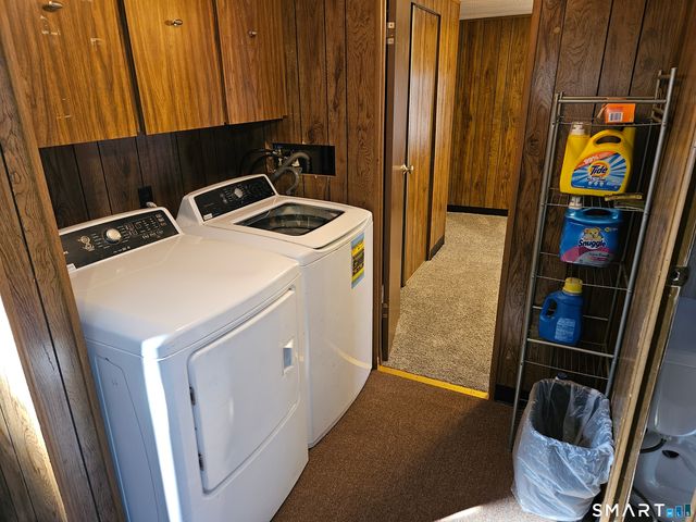 24 Greenlawn Drive, Danbury, CT 06810