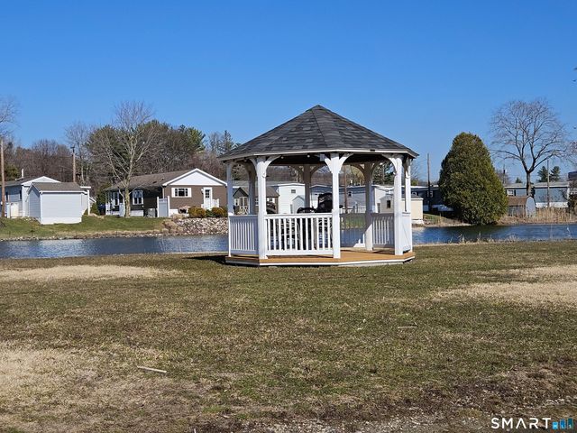 24 Greenlawn Drive, Danbury, CT 06810