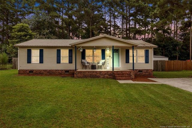 403 Mcdougald Drive, Raeford, NC 28376