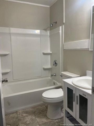 216 Oakland Drive, Fayetteville, NC 28301