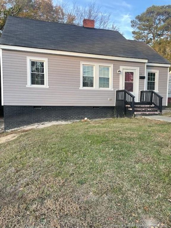 216 Oakland Drive, Fayetteville, NC 28301