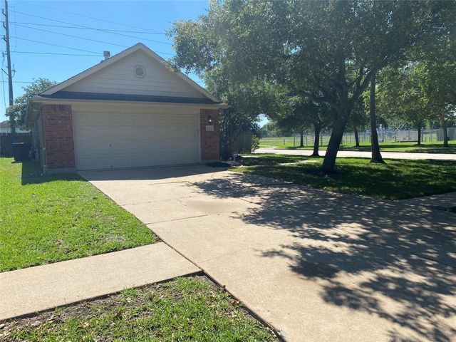 5523 Autumn Ash Lane, Rosharon, TX 77583