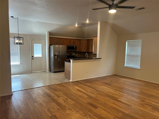 5523 Autumn Ash Lane, Rosharon, TX 77583