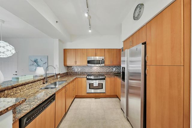 233 S Federal Highway 425, Boca Raton, FL 33432