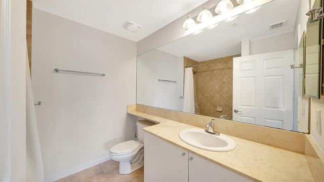 233 S Federal Highway 425, Boca Raton, FL 33432