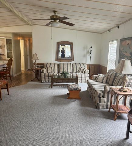 4 Felicidad Court, Fort Pierce, FL 34951