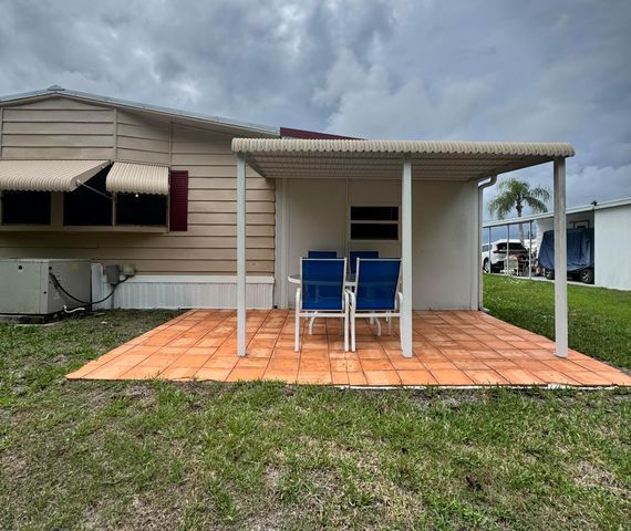 4 Felicidad Court, Fort Pierce, FL 34951