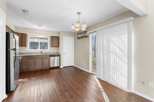 2408 La Casa DR, Austin, TX 78704