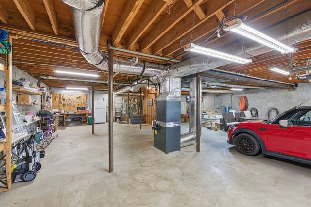 236 Burlington Pl, Nashville, TN 37215