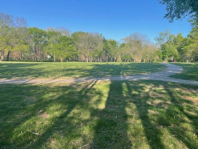 236 Burlington Pl, Nashville, TN 37215