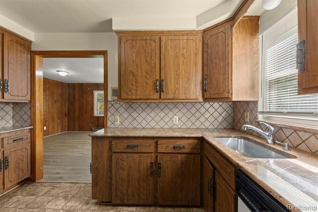 4508 Korte Street, Dearborn, MI 48126