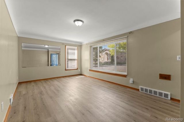 4508 Korte Street, Dearborn, MI 48126