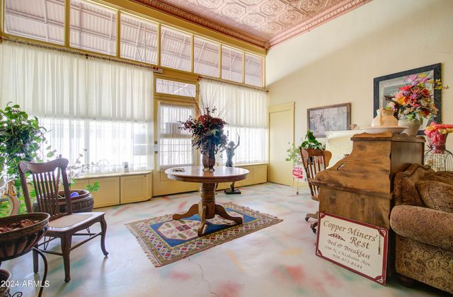 198 N CHISHOLM Avenue, Miami, AZ 85539