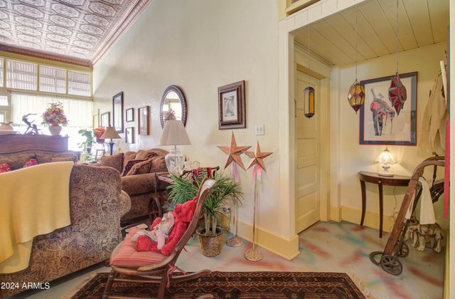 198 N CHISHOLM Avenue, Miami, AZ 85539