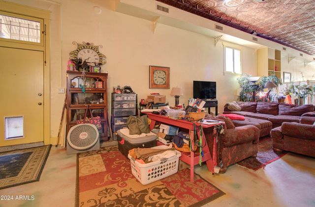 198 N CHISHOLM Avenue, Miami, AZ 85539