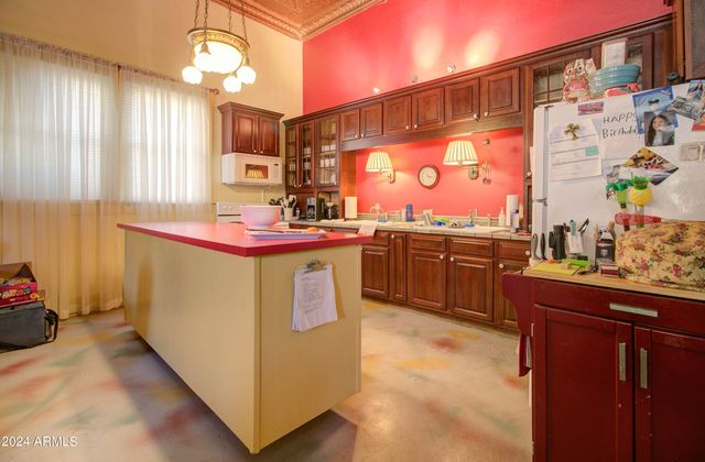 198 N CHISHOLM Avenue, Miami, AZ 85539