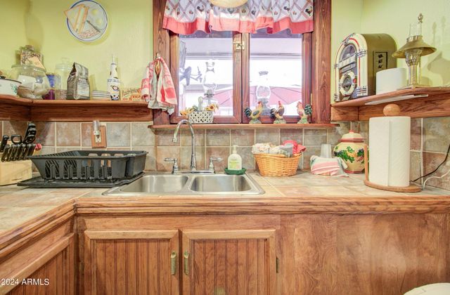 198 N CHISHOLM Avenue, Miami, AZ 85539