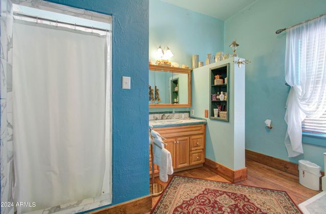 198 N CHISHOLM Avenue, Miami, AZ 85539