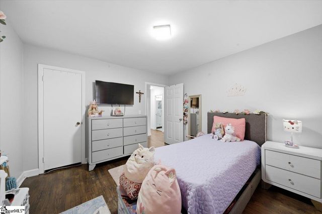 22 Ray Street, Greenville, SC 29611