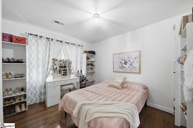 22 Ray Street, Greenville, SC 29611