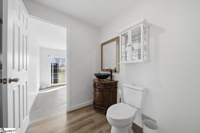 22 Ray Street, Greenville, SC 29611