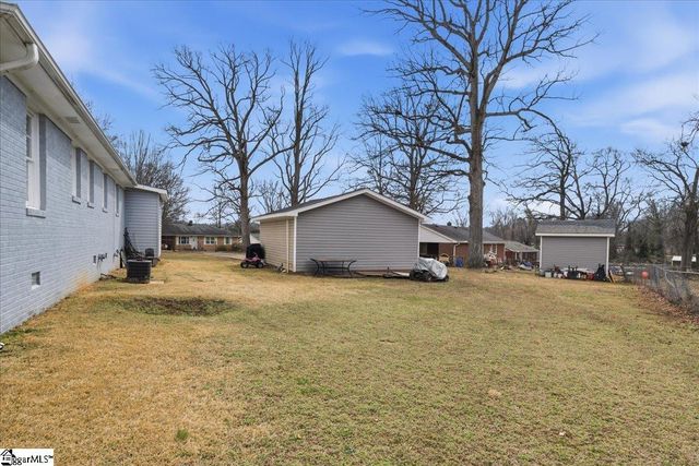 22 Ray Street, Greenville, SC 29611