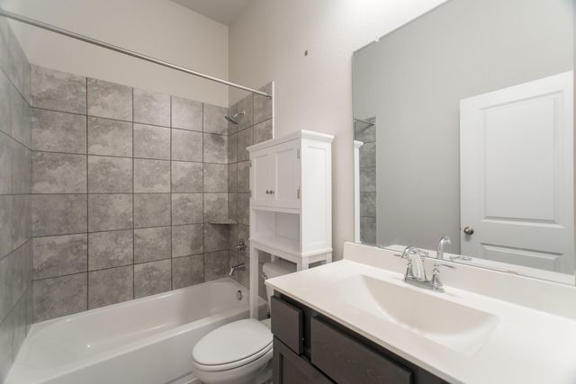10054 Preserve Way, Conroe, TX 77385