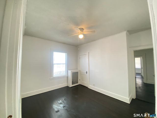 54-56 Westbourne Parkway 1st floor, Hartford, CT 06112