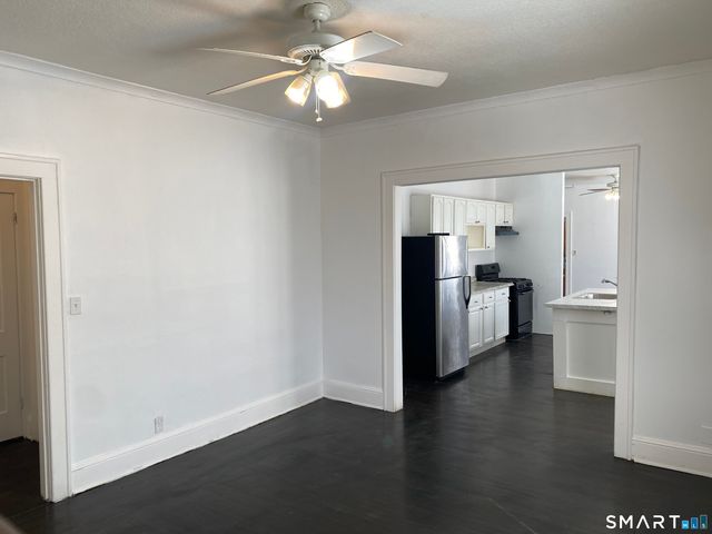54-56 Westbourne Parkway 1st floor, Hartford, CT 06112