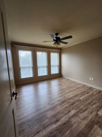 1310 Starfield Street, North Little Rock, AR 72116