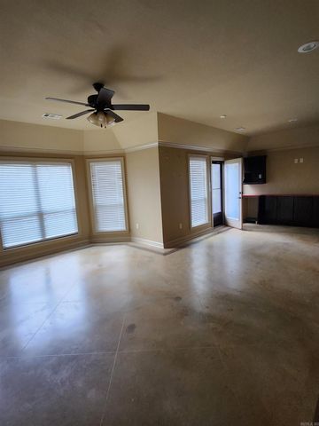 1310 Starfield Street, North Little Rock, AR 72116