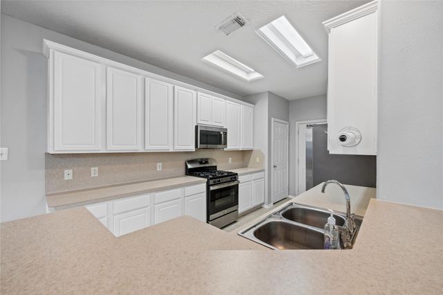 8912 Elm Drake Lane, Humble, TX 77338