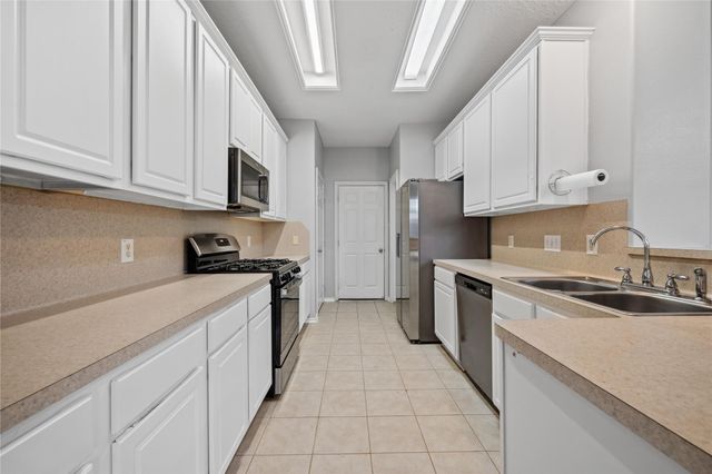 8912 Elm Drake Lane, Humble, TX 77338