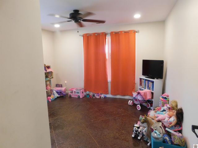 1413 State Route 810 N., Kuttawa, KY 42055