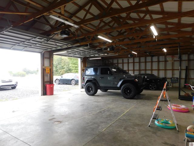 1413 State Route 810 N., Kuttawa, KY 42055